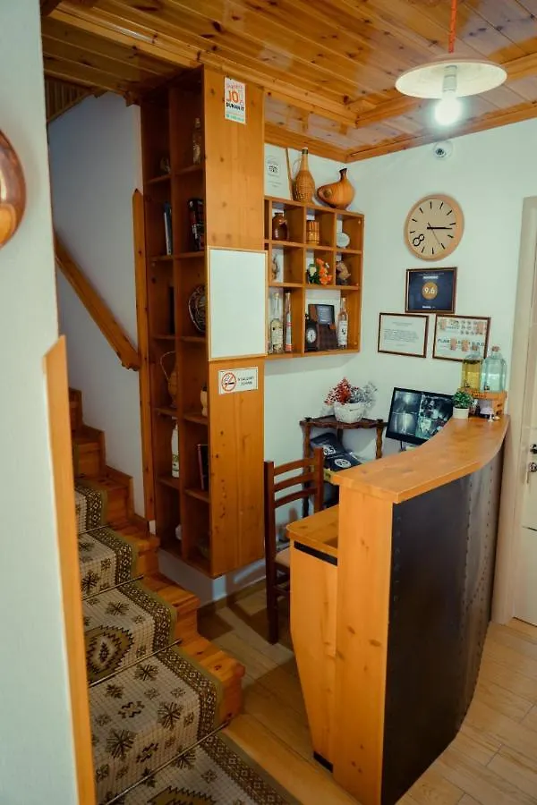 Hotel Domino Gjirokastër 0*,  Albánie