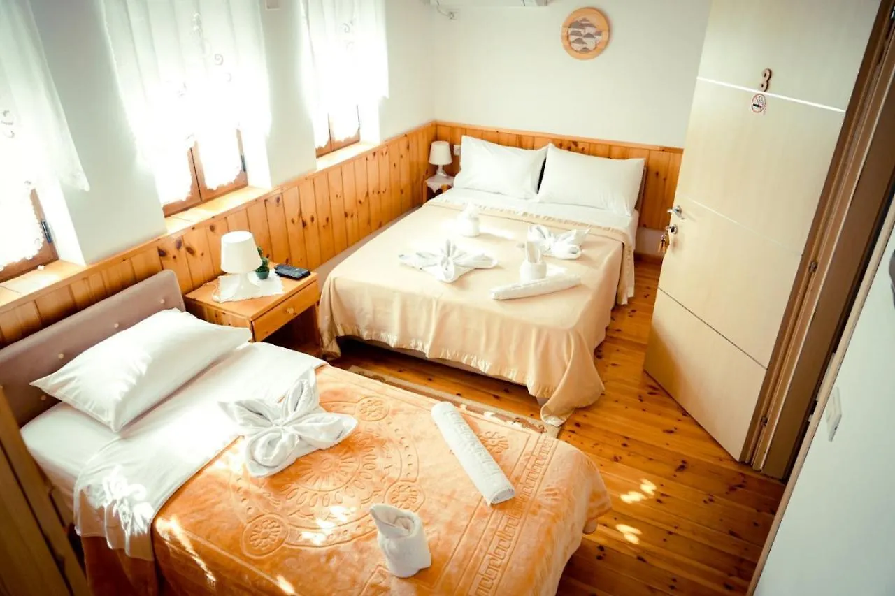 Hotel Domino Gjirokastër