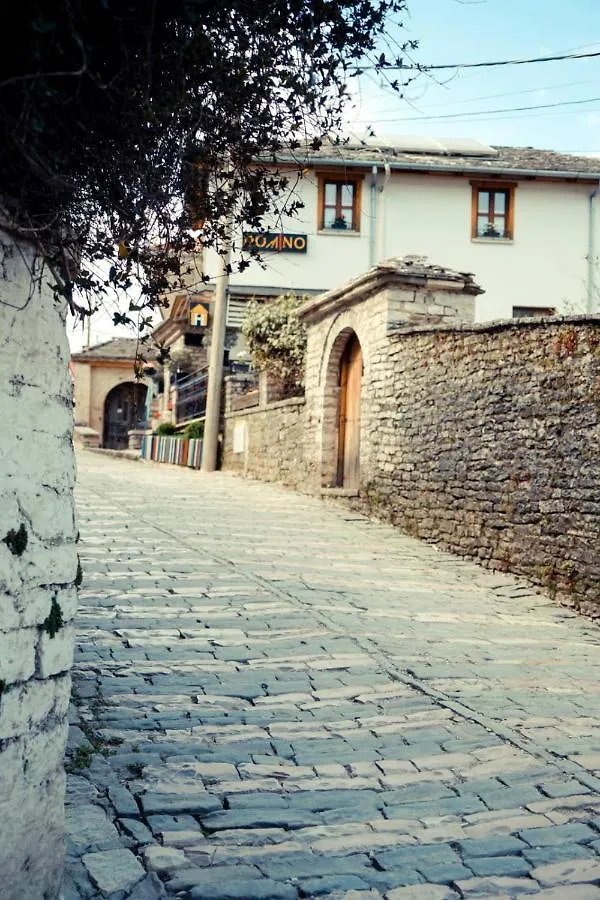 Hotel Domino Gjirokastër 0*,